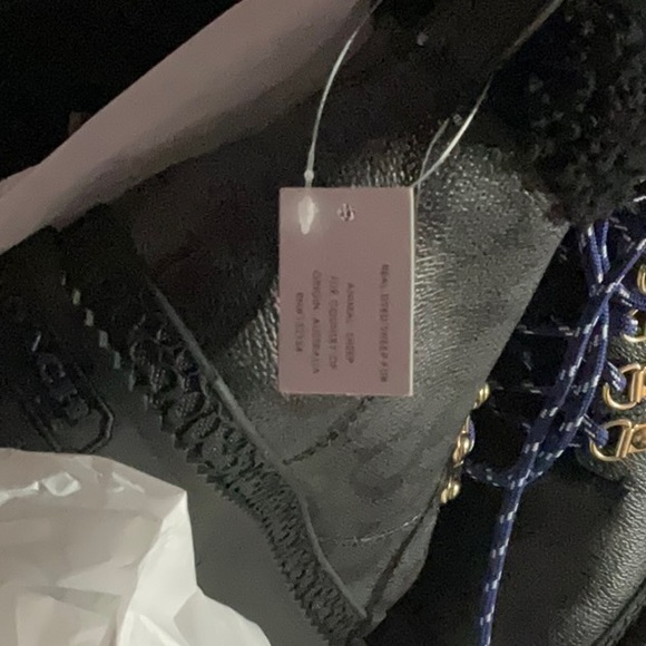 Coach Janel signature women boot-charcoal in color and in size 7, brand new boot - Picture 4 of 4